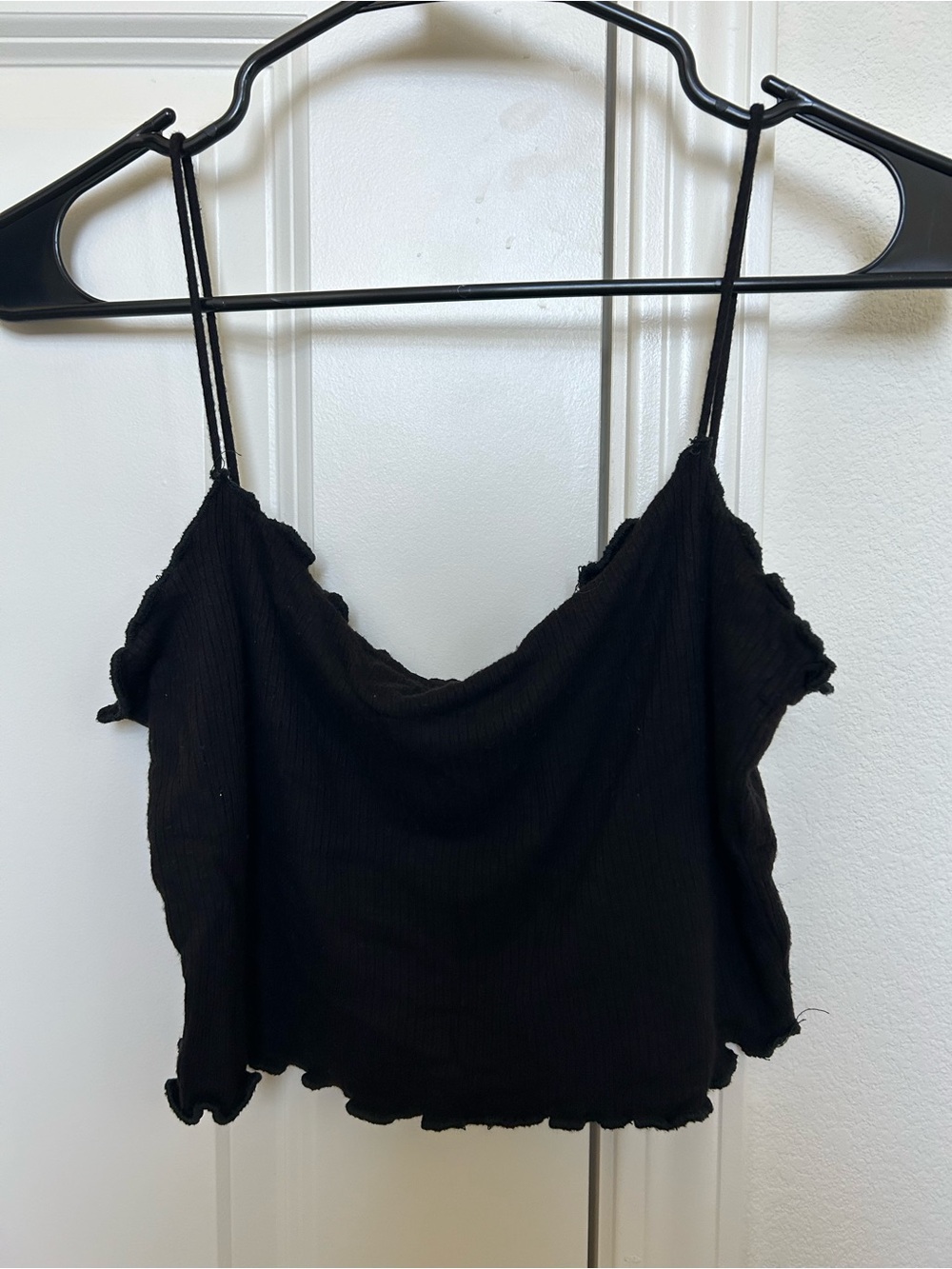 Black Ribbed Spaghetti Strap Crop Top